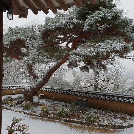 Okyeon Jeongsa Bed & Breakfast Andong Eksteriør bilde